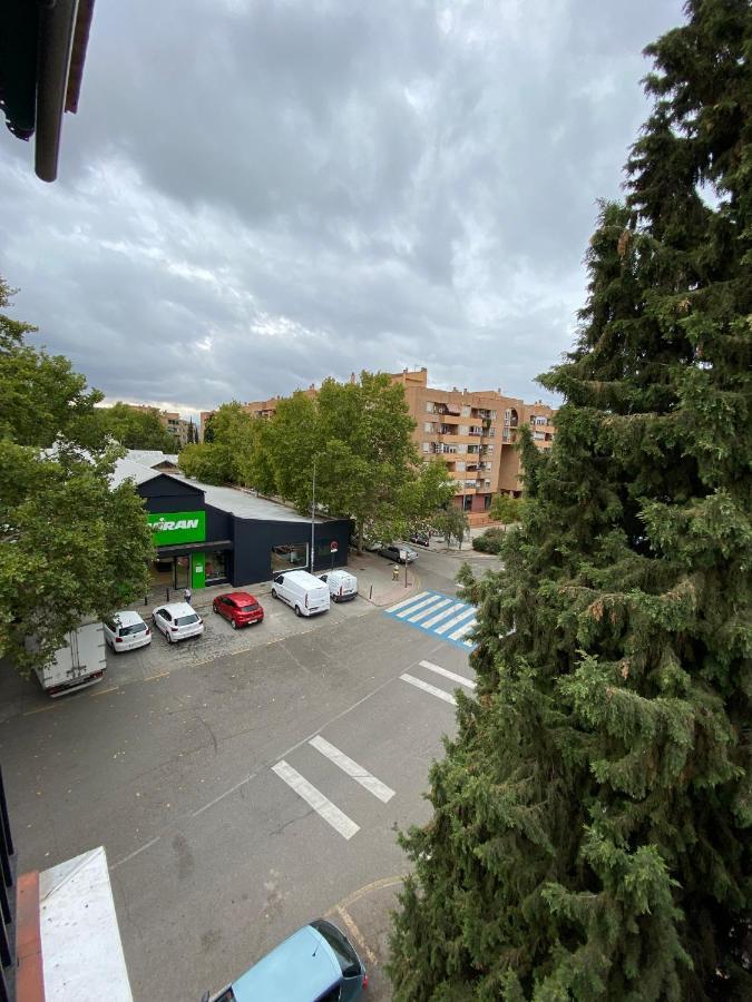 Apartamento Gor Гранада Екстериор снимка